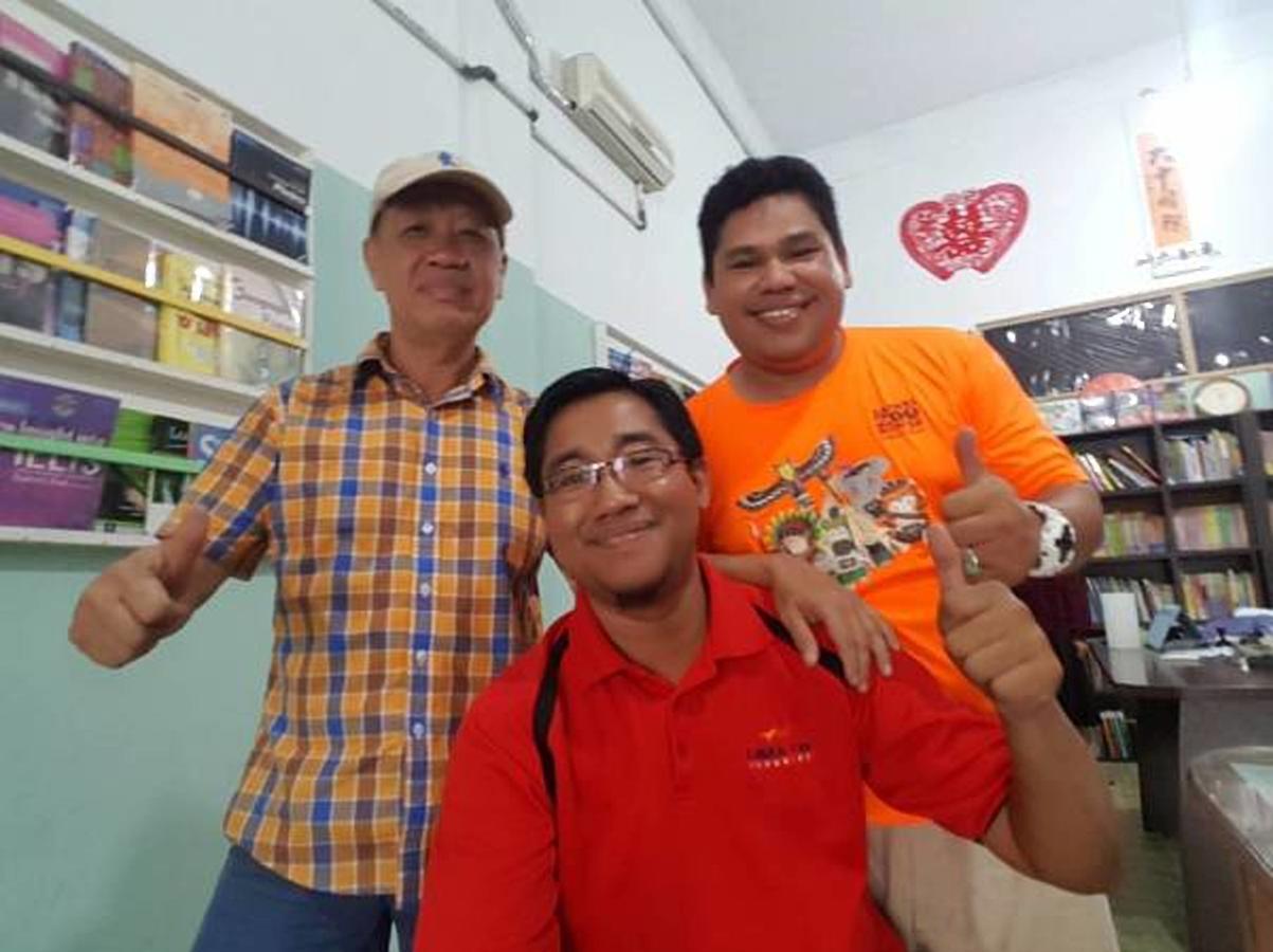 Dazhong Backpacker's Hostel Medan Exterior foto